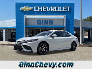 Used 2023 Toyota Camry SE image 1