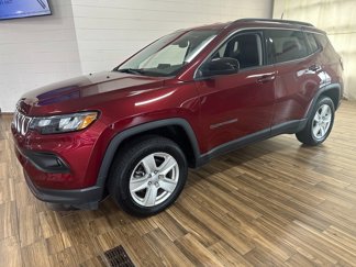 Certified 2022 Jeep Compass Latitude w/ Convenience Group image 1