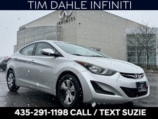 Used 2016 Hyundai Elantra SE image 1