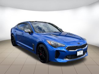 Used 2019 Kia Stinger GT1 image 1