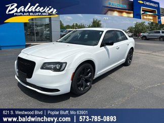 Used 2021 Chrysler 300 Touring w/ Sport Appearance Package image 1