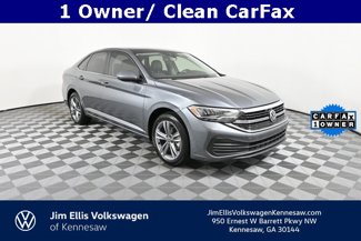 Used 2023 Volkswagen Jetta SE w/ Panoramic Sunroof Package image 1