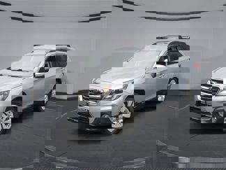 Used 2019 Subaru Outback 2.5i Premium image 1