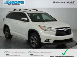Used 2016 Toyota Highlander XLE image 1