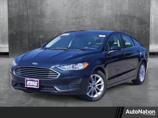 Used 2020 Ford Fusion SE image 1