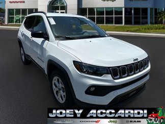 New 2025 Jeep Compass Latitude w/ Convenience Group image 1