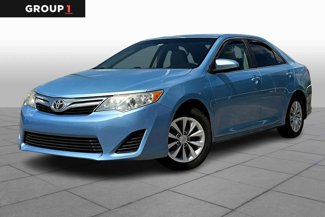 Used 2012 Toyota Camry LE image 1