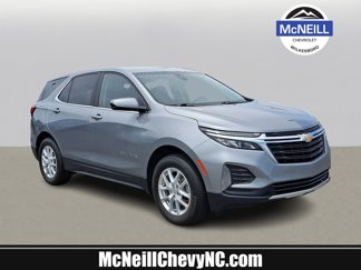 Used 2023 Chevrolet Equinox LT image 1
