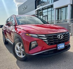 Used 2023 Hyundai Tucson SEL image 1