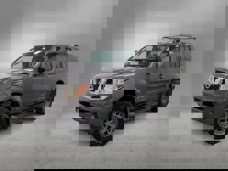 Used 2005 Nissan Pathfinder SE Off-Road image 1