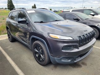 Used 2016 Jeep Cherokee Sport image 1