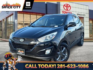 Used 2015 Hyundai Tucson SE image 1