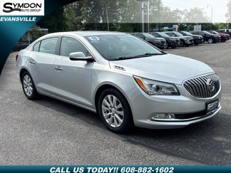 Used 2015 Buick LaCrosse image 1