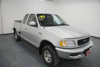 Used 1997 Ford F150 XLT image 1