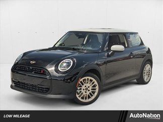 Used 2025 MINI Cooper S image 1