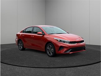 Used 2023 Kia Forte LXS image 1