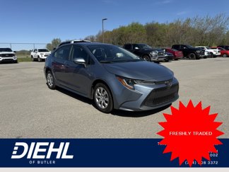 Used 2021 Toyota Corolla LE image 1