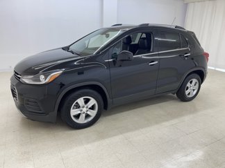 Used 2020 Chevrolet Trax LT w/ LT Convenience Package image 1