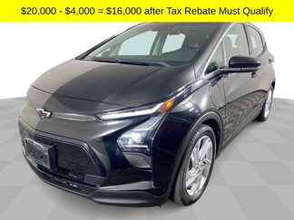 Used 2022 Chevrolet Bolt LT image 1