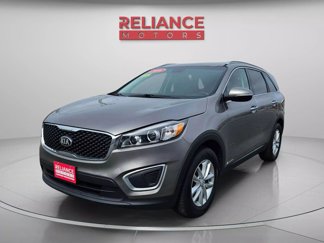 Used 2016 Kia Sorento LX w/ LX Convenience Package image 1