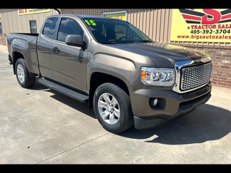 Used 2015 GMC Canyon SLE image 1
