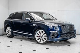 Used 2023 Bentley Bentayga image 1