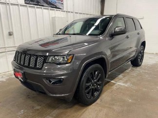 Used 2018 Jeep Grand Cherokee Altitude image 1