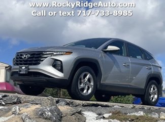 Used 2022 Hyundai Tucson SE image 1