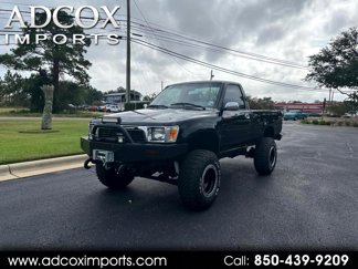 Used 1990 Toyota Pickup Deluxe image 1