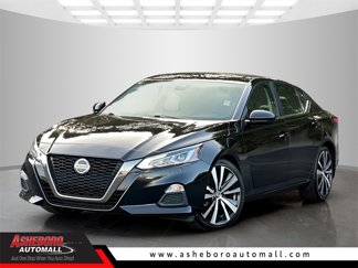 Used 2022 Nissan Altima 2.5 SR image 1