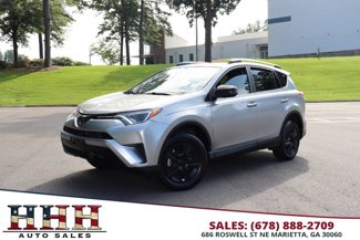 Used 2018 Toyota RAV4 LE image 1