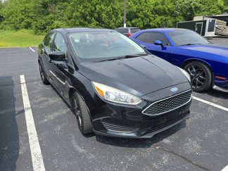Used 2018 Ford Focus SE image 1