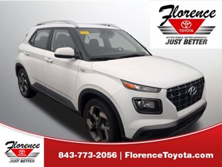 Used 2021 Hyundai Venue SEL w/ Cargo Package image 1