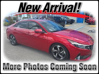Used 2023 Hyundai Elantra Limited w/ Preferred Accessory Package image 1