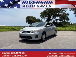 Used 2013 Toyota Corolla LE image 1