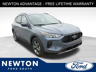 New 2025 Ford Escape ST-Line w/ Tech Pack #1 image 1