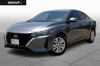 Used 2025 Nissan Sentra S image 1