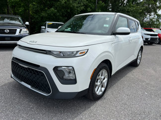 Certified 2022 Kia Soul LX w/ Technology Package image 1