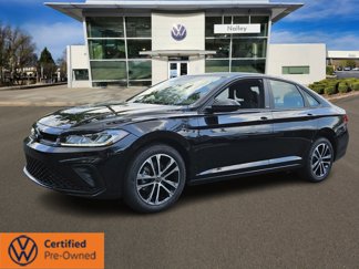 Used 2025 Volkswagen Jetta Sport image 1
