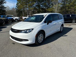 New 2025 Chrysler Voyager LX image 1
