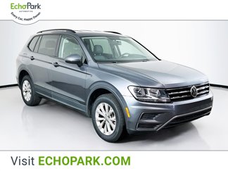 Used 2020 Volkswagen Tiguan S image 1