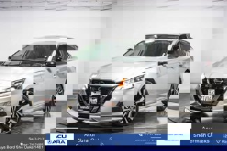 Used 2021 Nissan Altima 2.0 SR image 1
