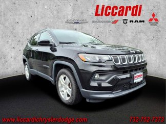 Used 2022 Jeep Compass Latitude w/ Convenience Group image 1