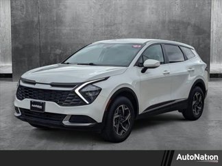 Used 2023 Kia Sportage LX image 1