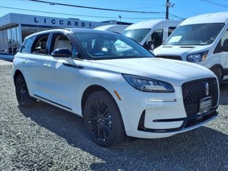 New 2025 Lincoln Corsair AWD w/ Equipment Group 101A image 1