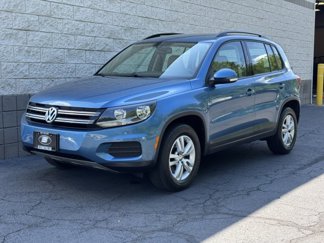 Used 2017 Volkswagen Tiguan S image 1