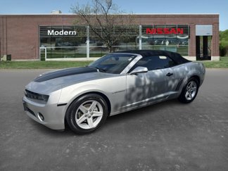 Used 2011 Chevrolet Camaro LT image 1