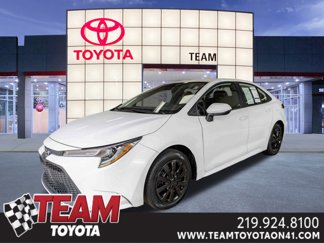 Used 2022 Toyota Corolla LE image 1