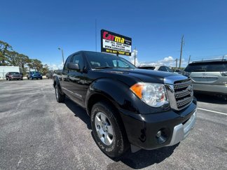 Used 2012 Suzuki Equator Premium image 1