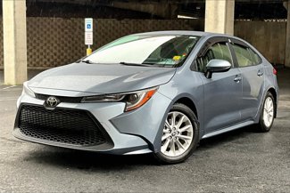 Used 2022 Toyota Corolla LE image 1